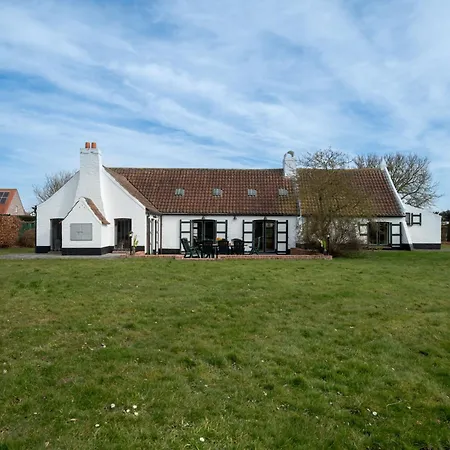 Dunezwin - Protected Cultural Heritage By Interhome בית נופש דה האן